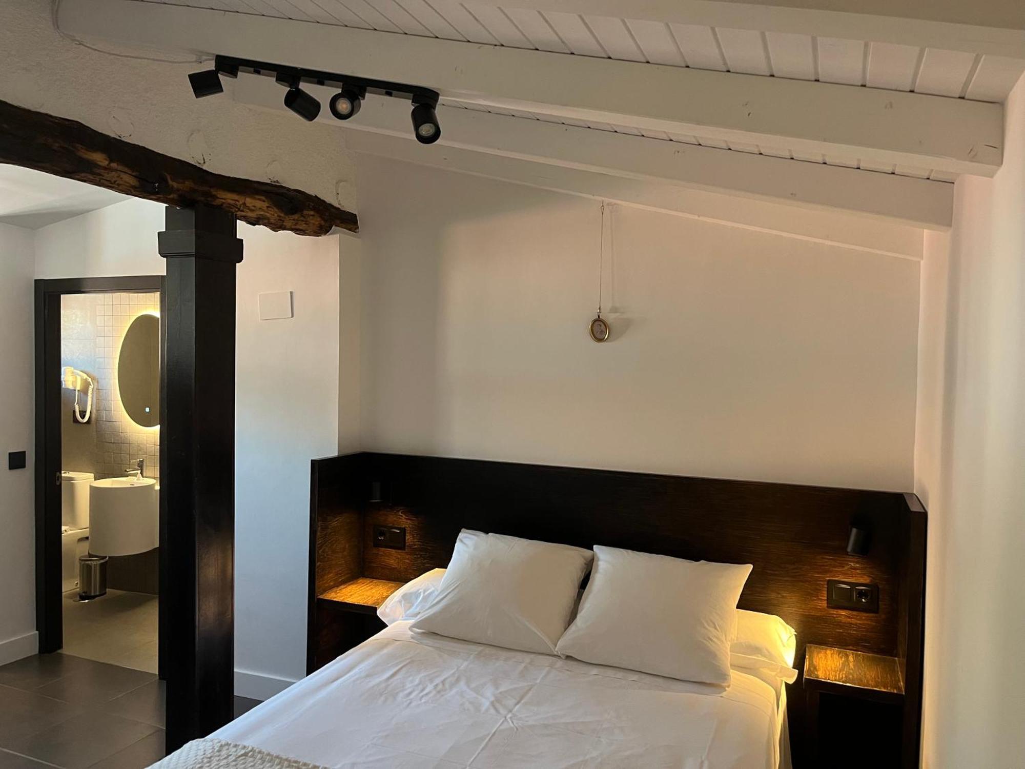 Apartamento La Antigua Fonda Relator Hervás Exterior foto