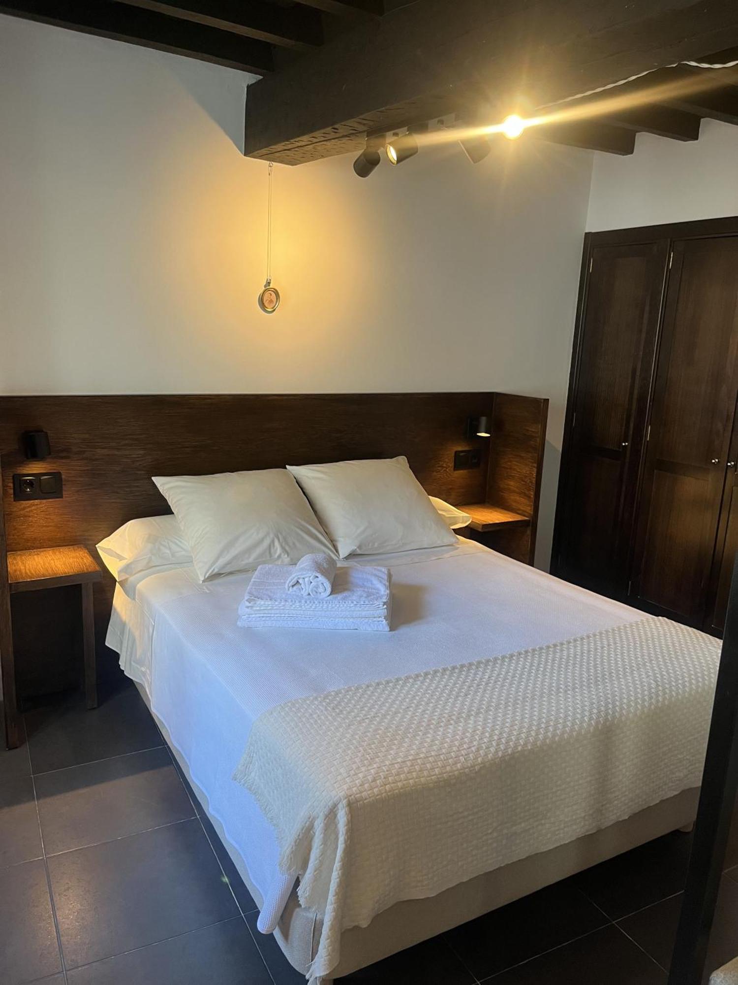 Apartamento La Antigua Fonda Relator Hervás Exterior foto